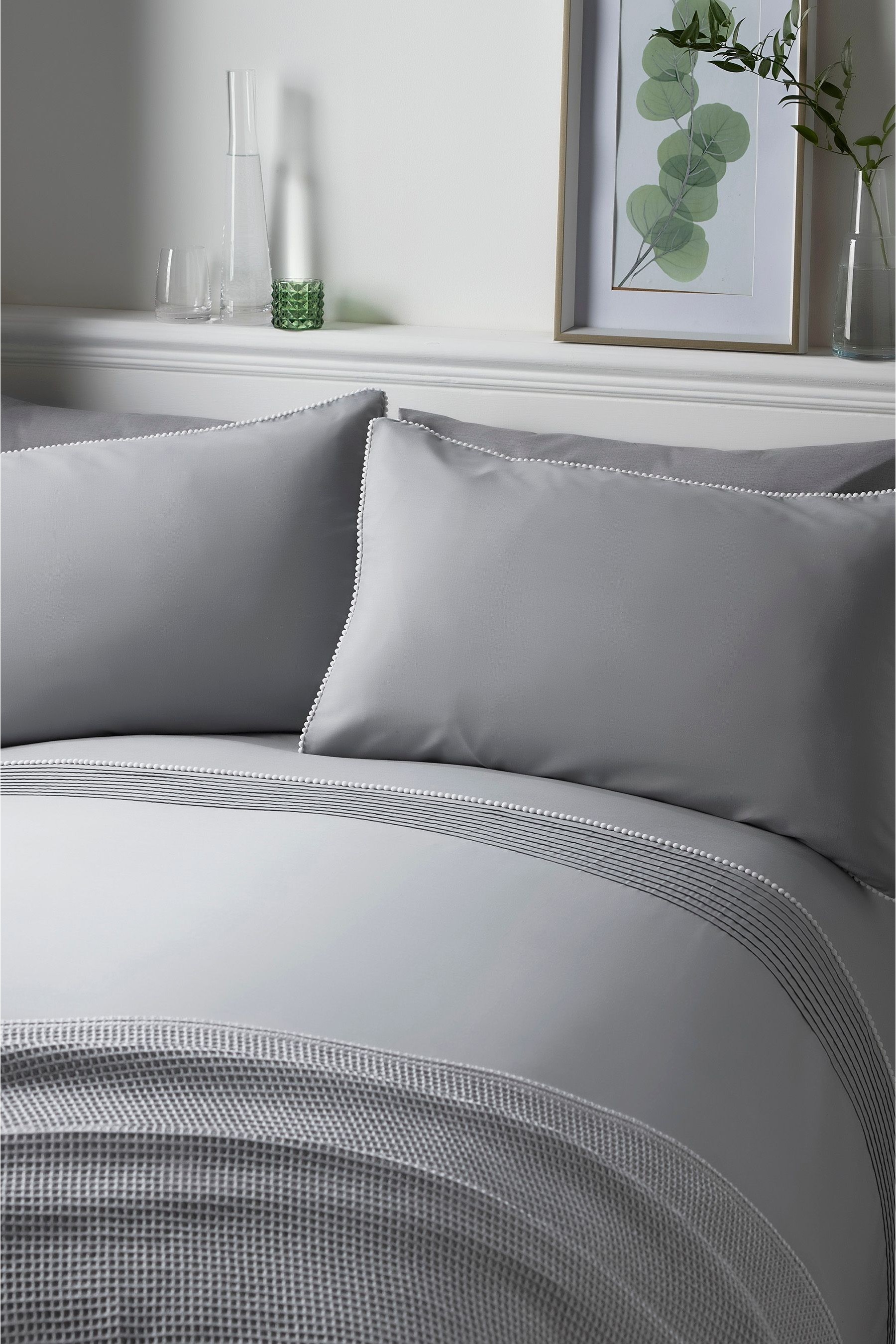 Serene Pom Pom Duvet Cover and Pillowcase Set