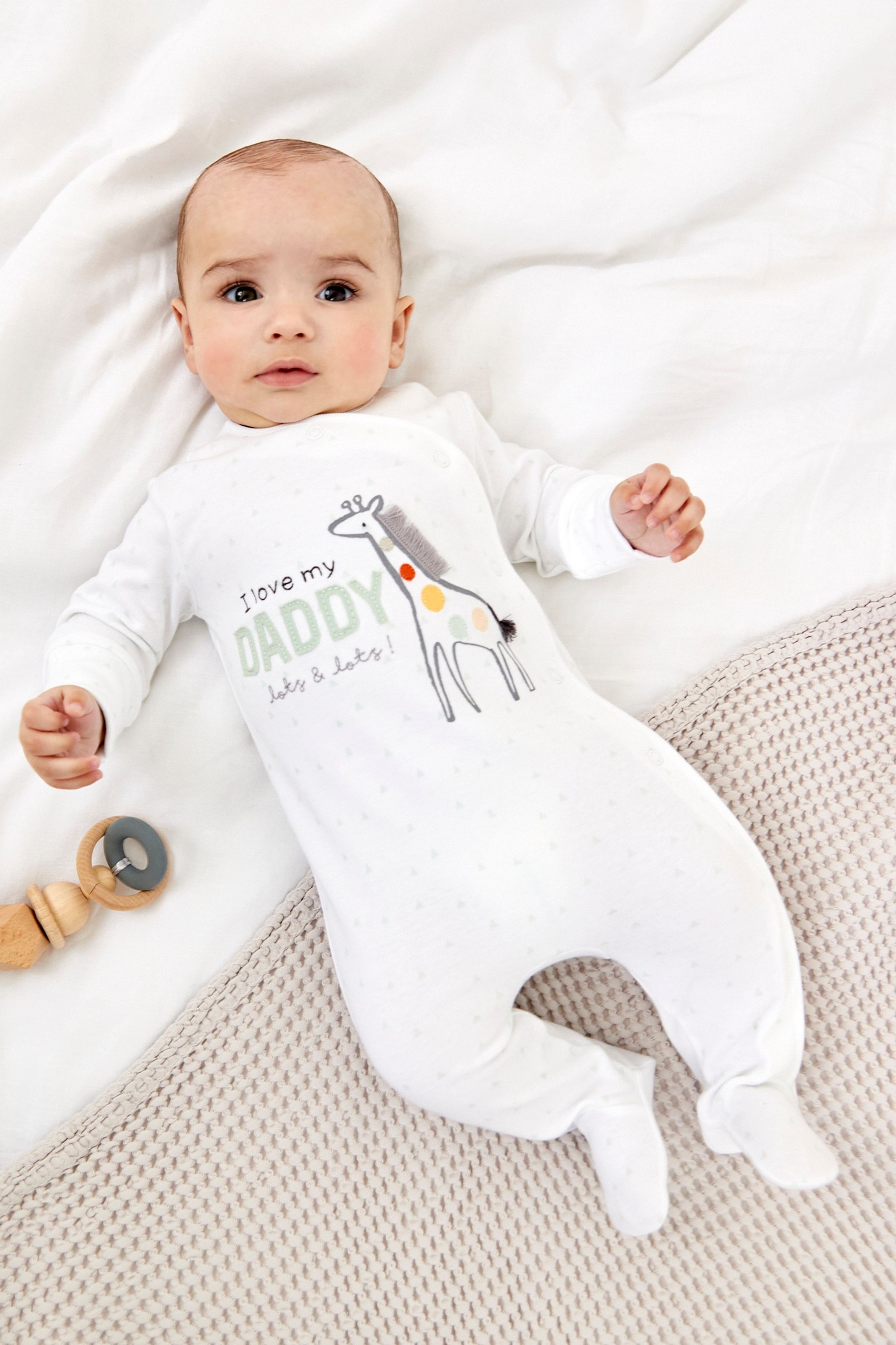 Single Baby Sleepsuit (0-18mths)