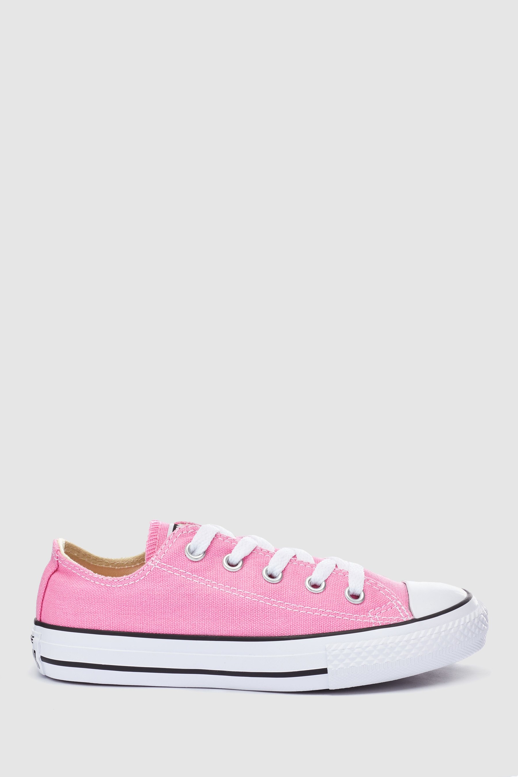 حذاء رياضي منخفض Chuck Taylor All Star Junior من كونفرس