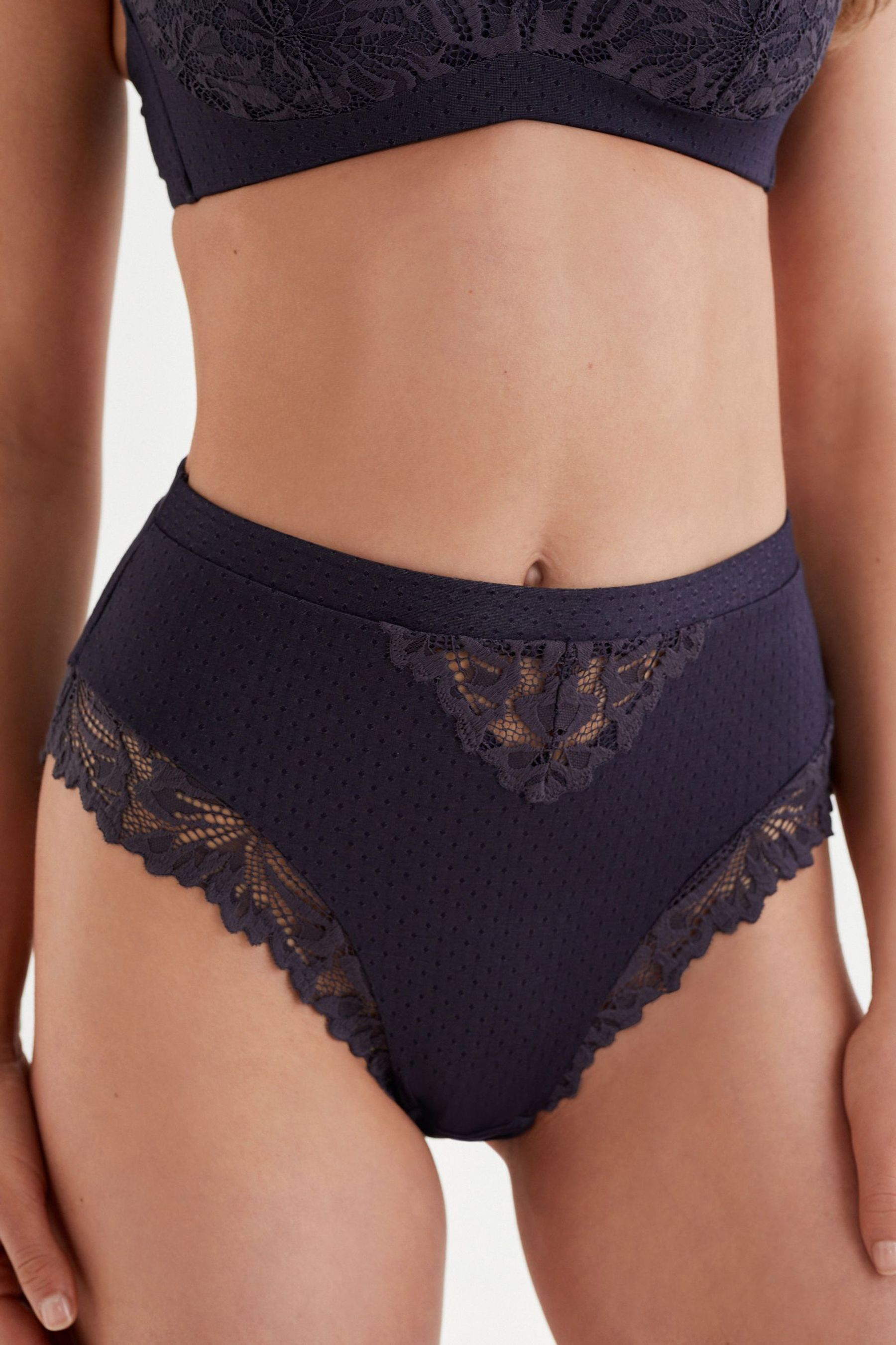 Comfort Lace Knickers High Rise