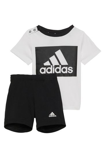 adidas Essentials Tracksuit