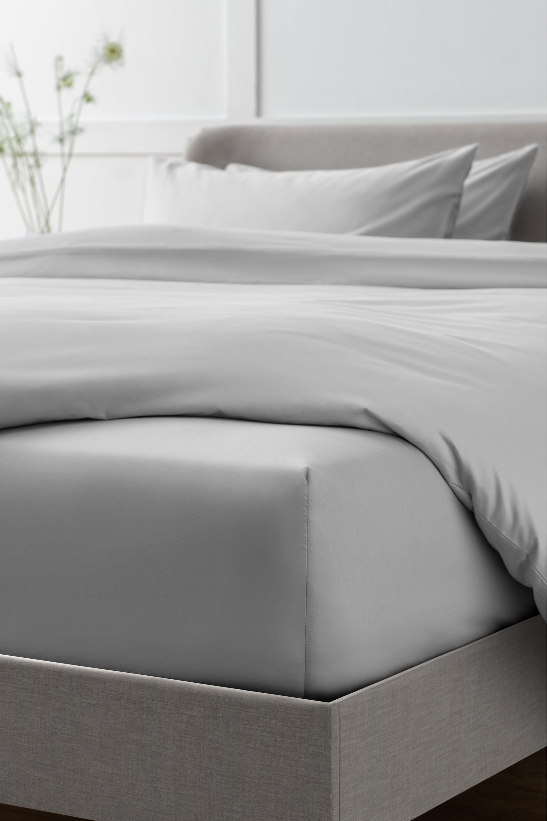 Collection Luxe 400 Thread Count 100% Egyptian Cotton Sateen Deep Fitted Sheet Deep Fitted