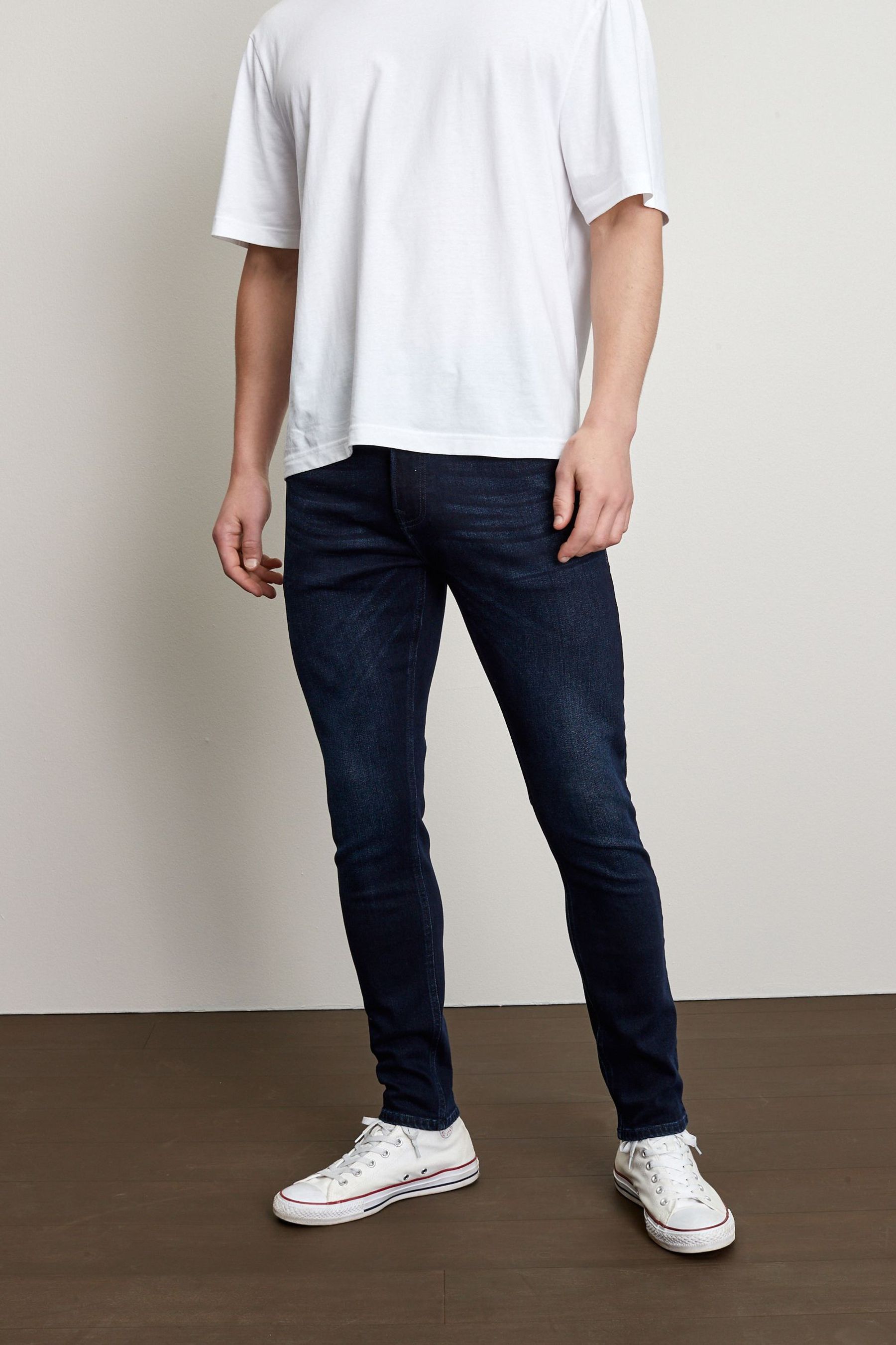 A74285s Skinny Fit