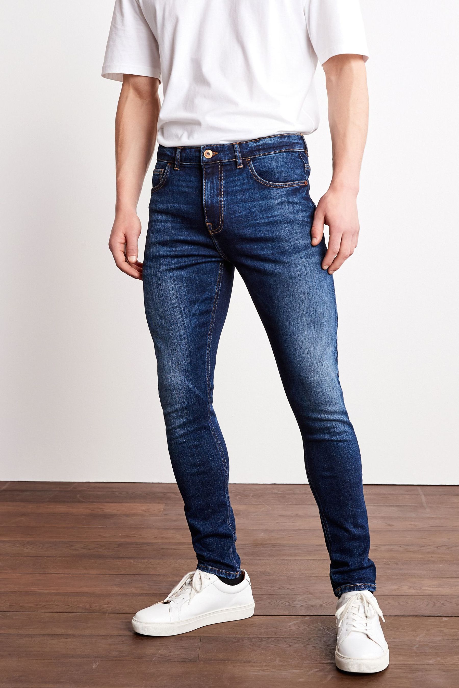 A74285s Skinny Fit