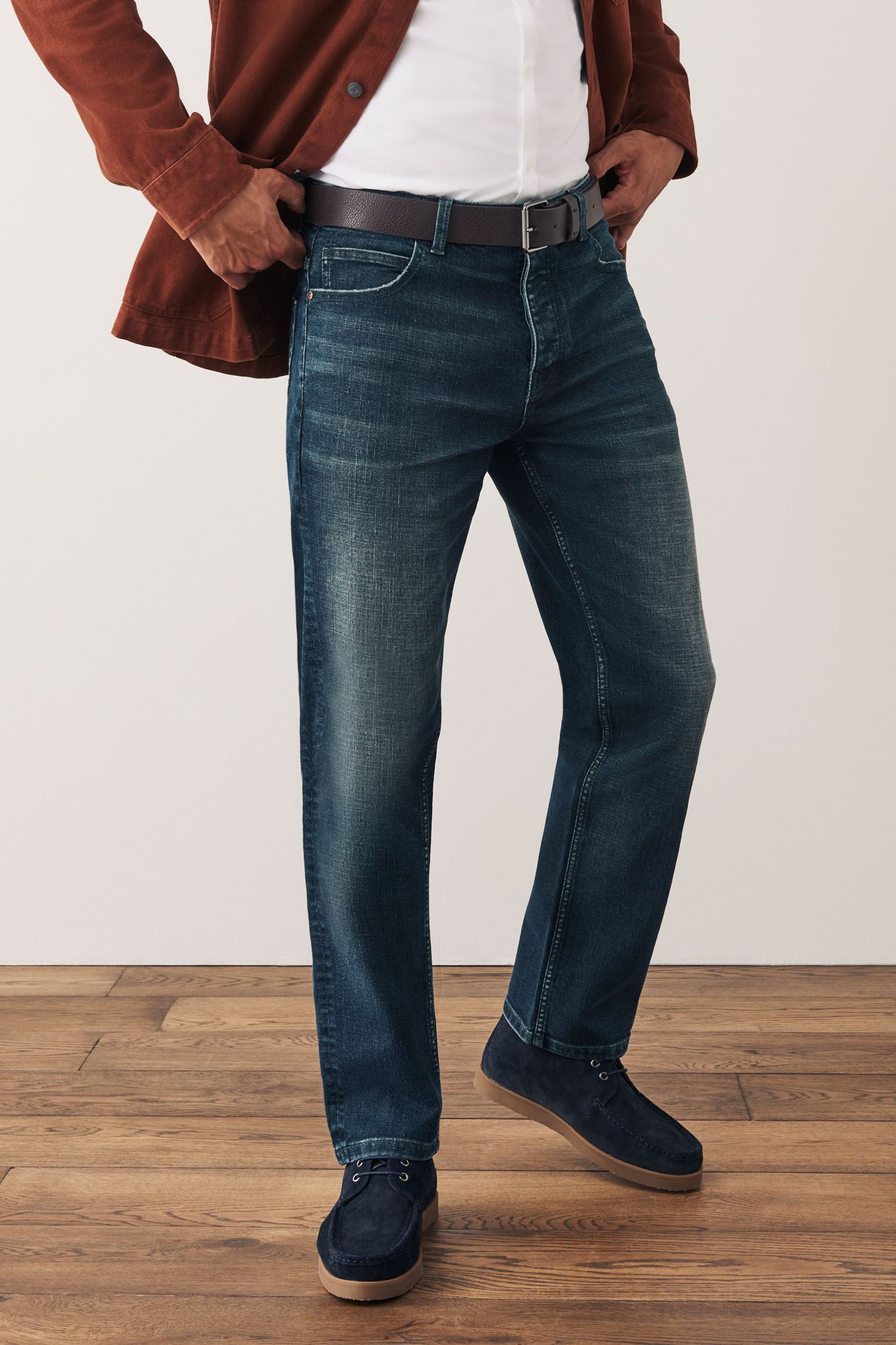 Belted Jeans Straight Fit