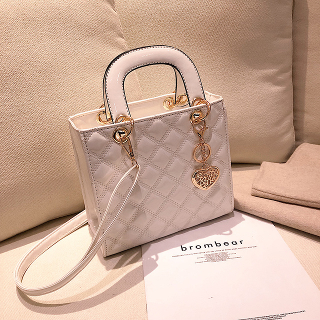 Luxury brand bag 2021 new fashion high quality female handbag lingge chain ladies crossbody handbag shoulder luxury claws