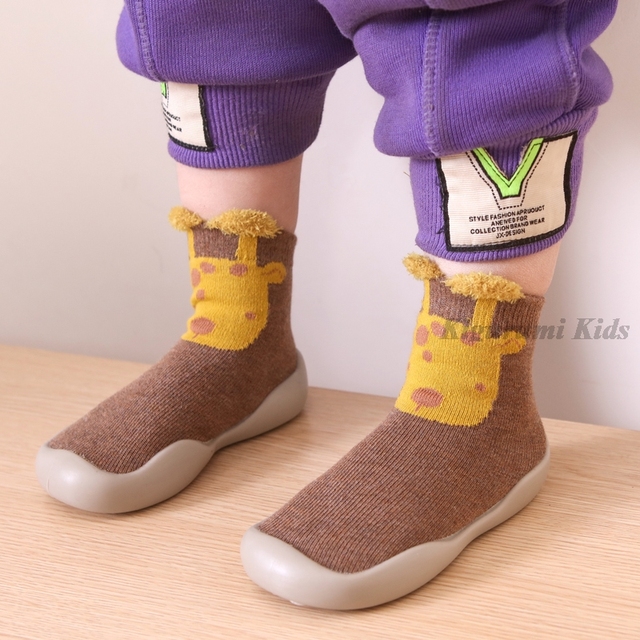 Baby First Shoes Baby Girls Newborn Knitwear Socks Warm Infant Winter Shoes Fox Rabbit Cartoon Kids Boy Casual Shoes 2021