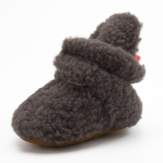 Winter Baby Boy Girl Socks Baby Shoes Socks Easy Wear Tight Hook and Loop Infant Newborn Walking Fluff Warm Moccasins Zapatos Bebe