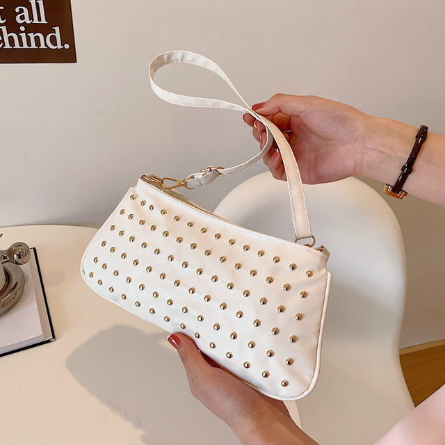 Women Leather Handbag Fashion Rivet Female Crossbody Bags New Clutch Street Fashion Simple Designer Handbag Luxury Female Bag