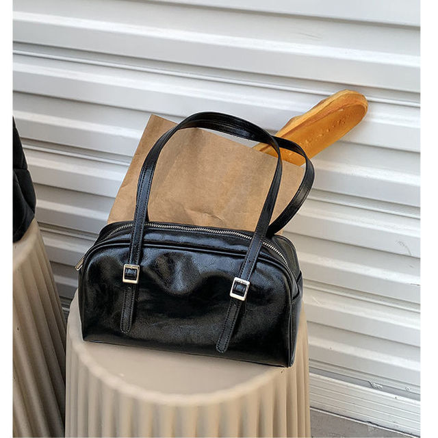 MBTI Casual Korean Style Women Shoulder Bag Fashion Solid PU Commuter Bag High Capacity Zipper Daily Bolso Mujer 2022 New Bags