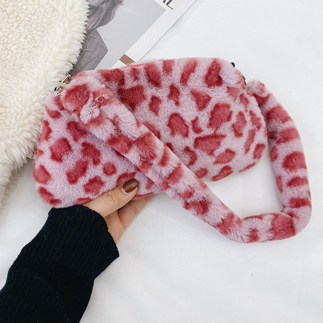 Fashion Women Cow Print Small Shoulder Bags Female Winter Plush Underarm Bags Leopard Zebra Pattern Fluffy Tote Bags Small Purses