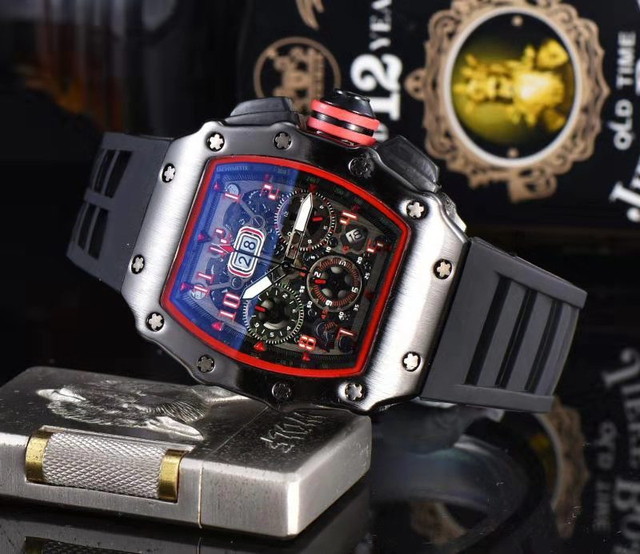 Top Brand Men's Wrist Watches Luxury Wristwatches Water Resistant Mechanical Quartz Men's Watch