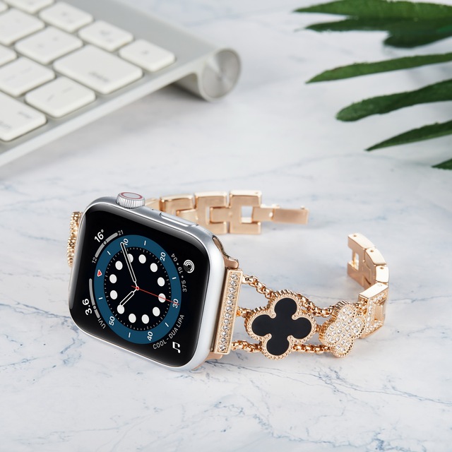 Metal strap For Apple watch 7 45mm 41mm 6 5 4 SE 44mm 40mm Ladies Luxury Smart Watch Wristband For iwatch 3 2 42mm 38mm band