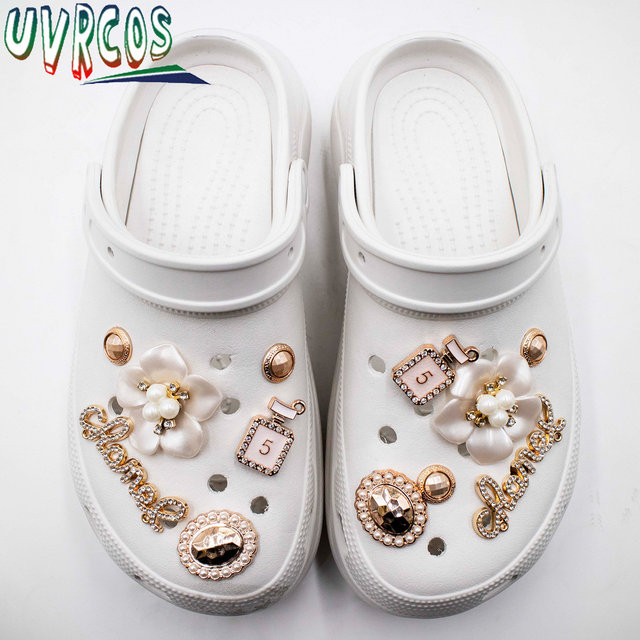 1 Set JIBZ Crocs Charms Designer Luxury Croc Charms for Girls Flower Shoes Rhinestone Accessories Anime Crocs Decoration New