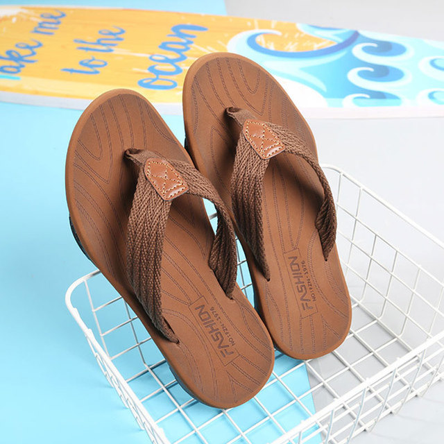 Summer Men Flip Flops Massage Insoles Skid Protective Good Quality Double Sole Soft Comfortable Shoes Large Size Male Shoes Hot Sale