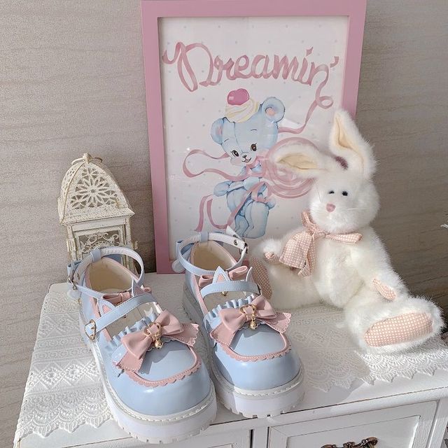 Kawaii المرأة صنادل أرضية القوس المرقعة Zapatillas Mujer 2022 الربيع اليابانية نمط مشبك أجراس الفتيات جميلة لوليتا الأحذية