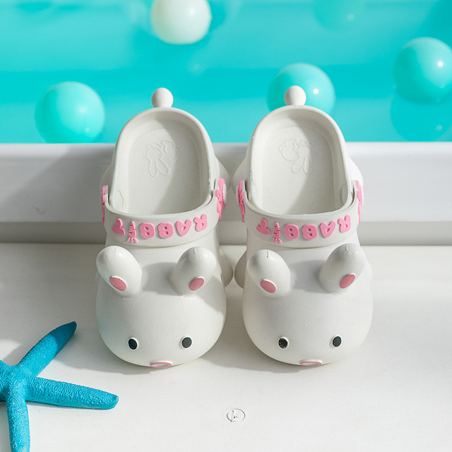 Baby Summer Slippers Cartoon Shoes Baby Flip Flops Indoor Slippers Child Cartoon Non-slip Bunny Beach Swimming Slippers Kids