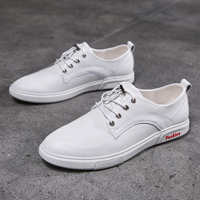 Men Sneakers Genuine Leather Men Casual Shoes Slip-on Breathable Soft Summer Flats Shoes Simple Style Fashion White Shoes