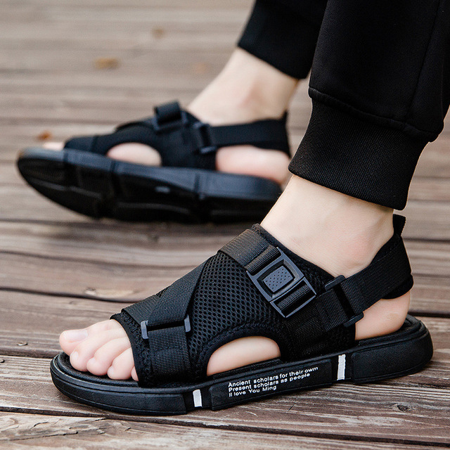 Summer New Sports Men's Sandals Man Slippers Buckle Strap Leisure Fashion Flats Slides Breathable Air Mesh Beach Shoes for Male