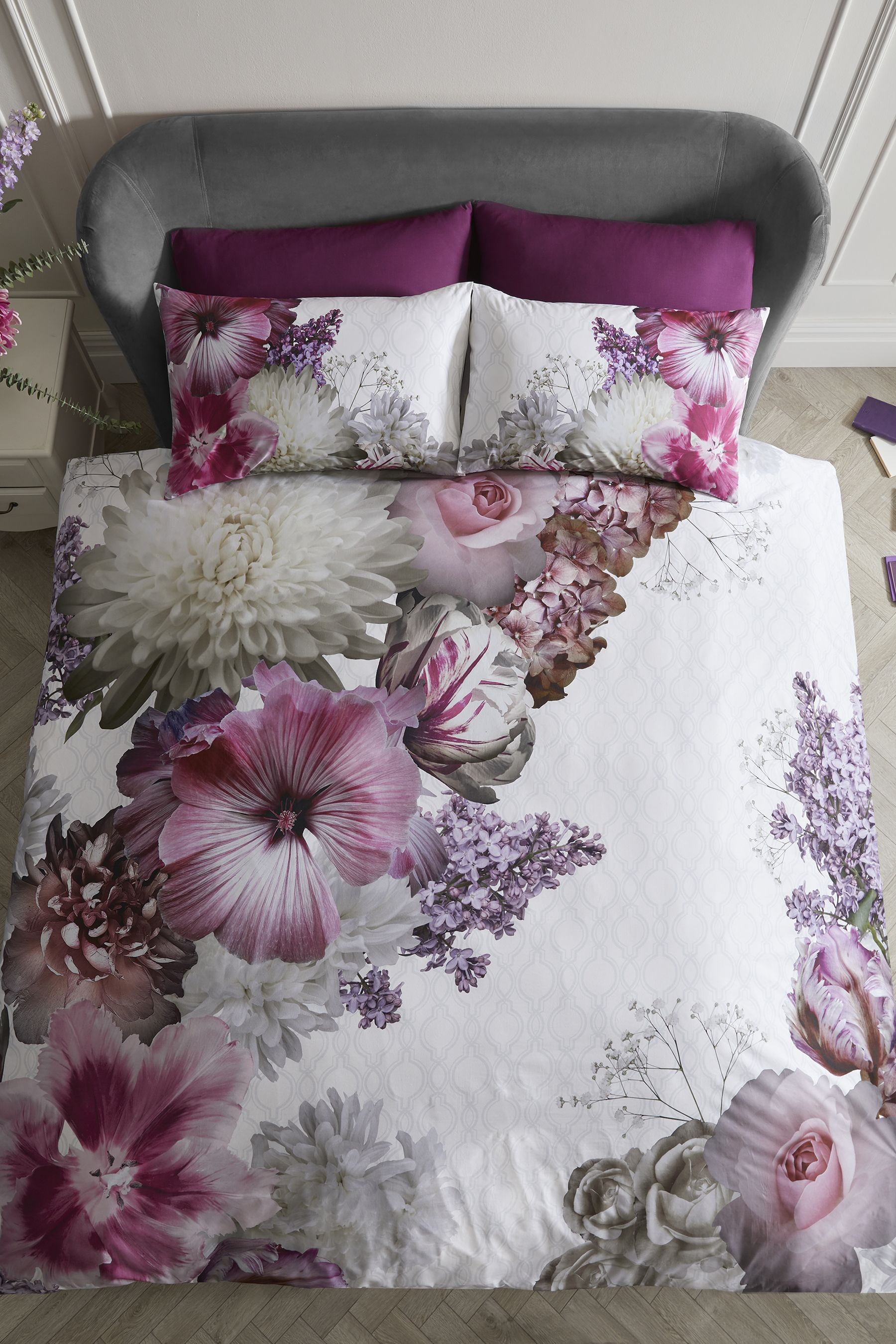 Laurence Llewelyn-Bowen Mayfair Lady Large Floral Duvet Cover and Pillowcase Set