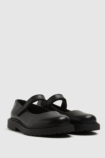 حذاء Schuh Black اليانصيب