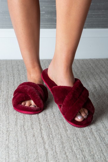 Pour Moi Faux Fur Crossover Slider Slipper