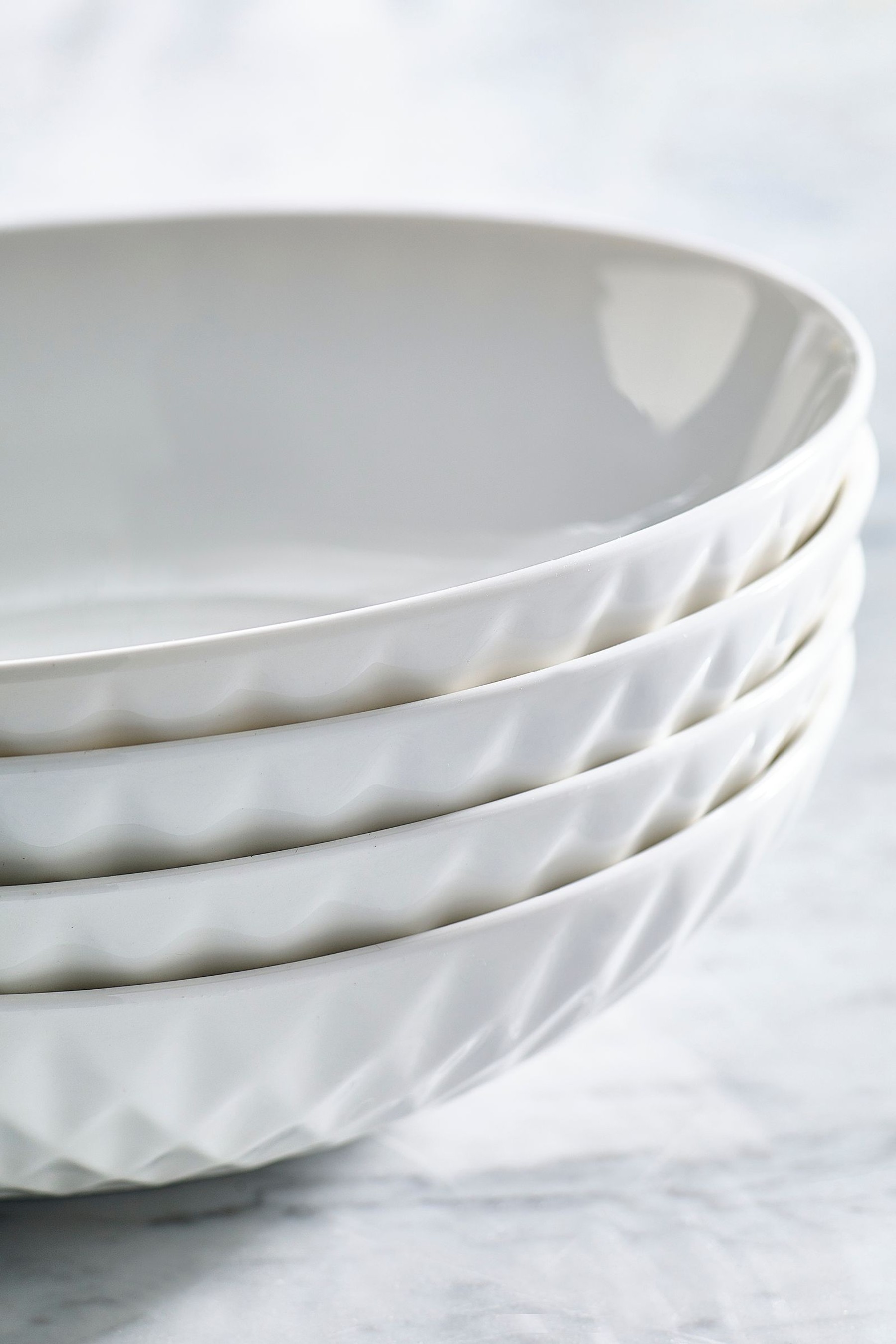 M06-034s Set of 4 Pasta Bowls