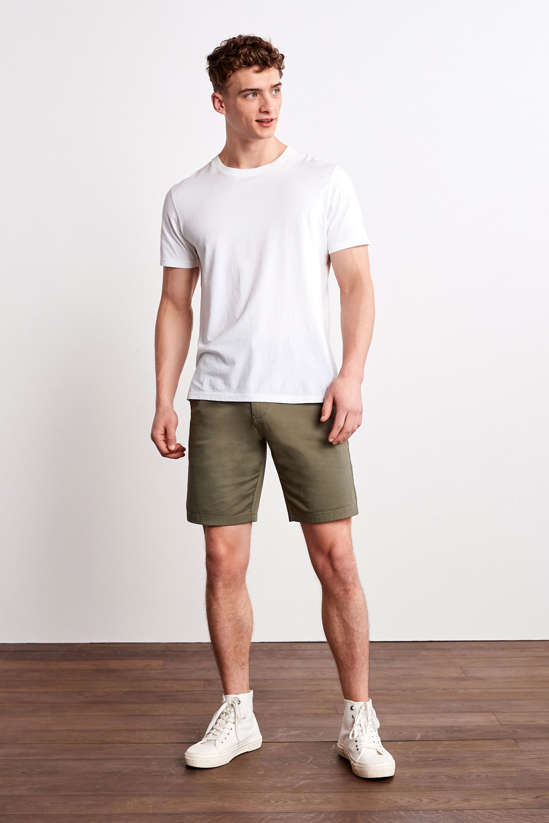 Stretch Chino Shorts Straight Fit