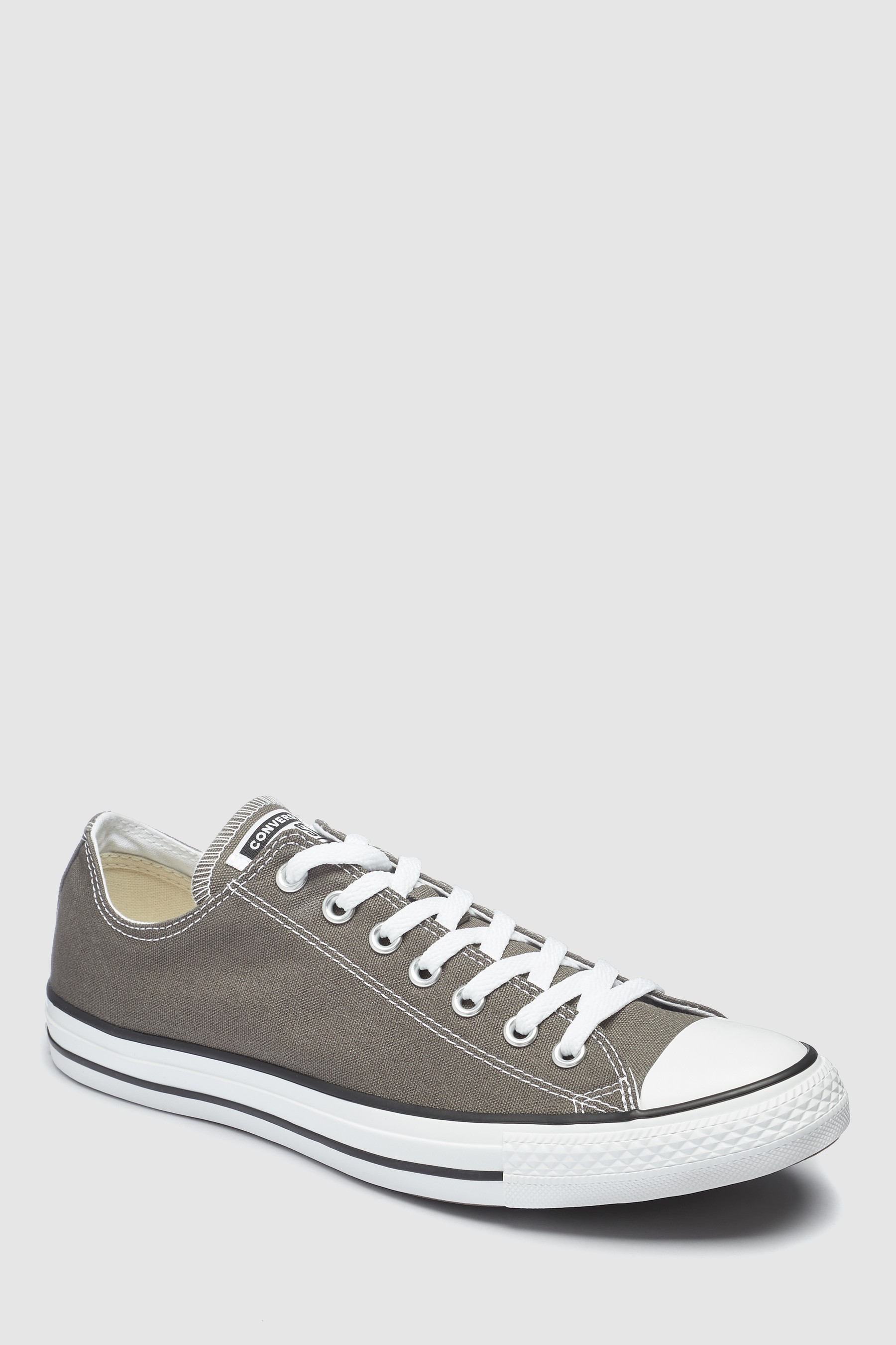 حذاء رياضي Chuck Taylor Ox من كونفرس