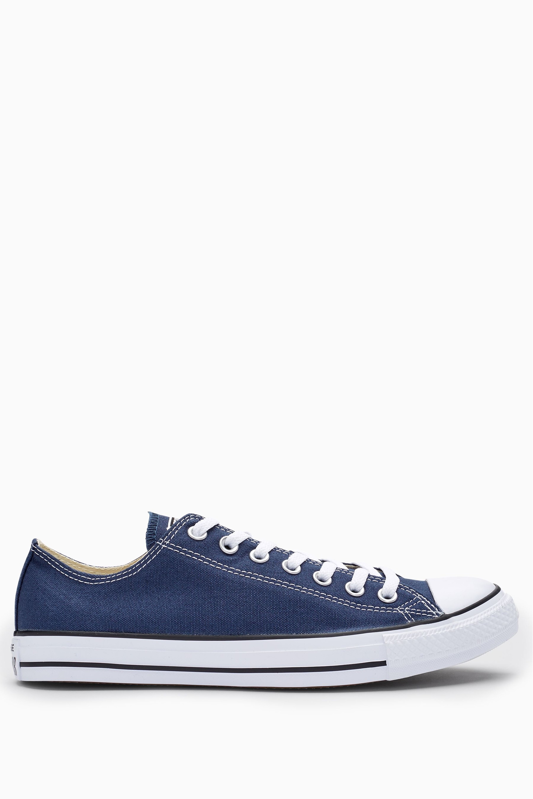 حذاء رياضي Chuck Taylor Ox من كونفرس