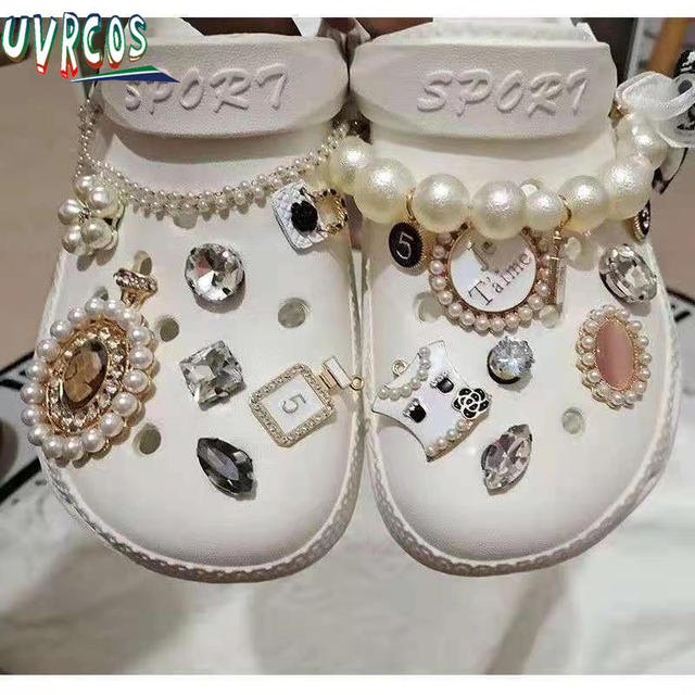 1 Set JIBZ Crocs Charms Designer Luxury Croc Charms for Girls Flower Shoes Rhinestone Accessories Anime Crocs Decoration New