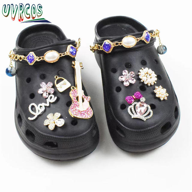 1 Set JIBZ Crocs Charms Designer Luxury Croc Charms for Girls Flower Shoes Rhinestone Accessories Anime Crocs Decoration New