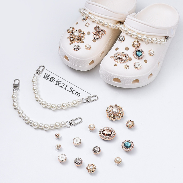 1 Set JIBZ Crocs Charms Designer Luxury Croc Charms for Girls Flower Shoes Rhinestone Accessories Anime Crocs Decoration New