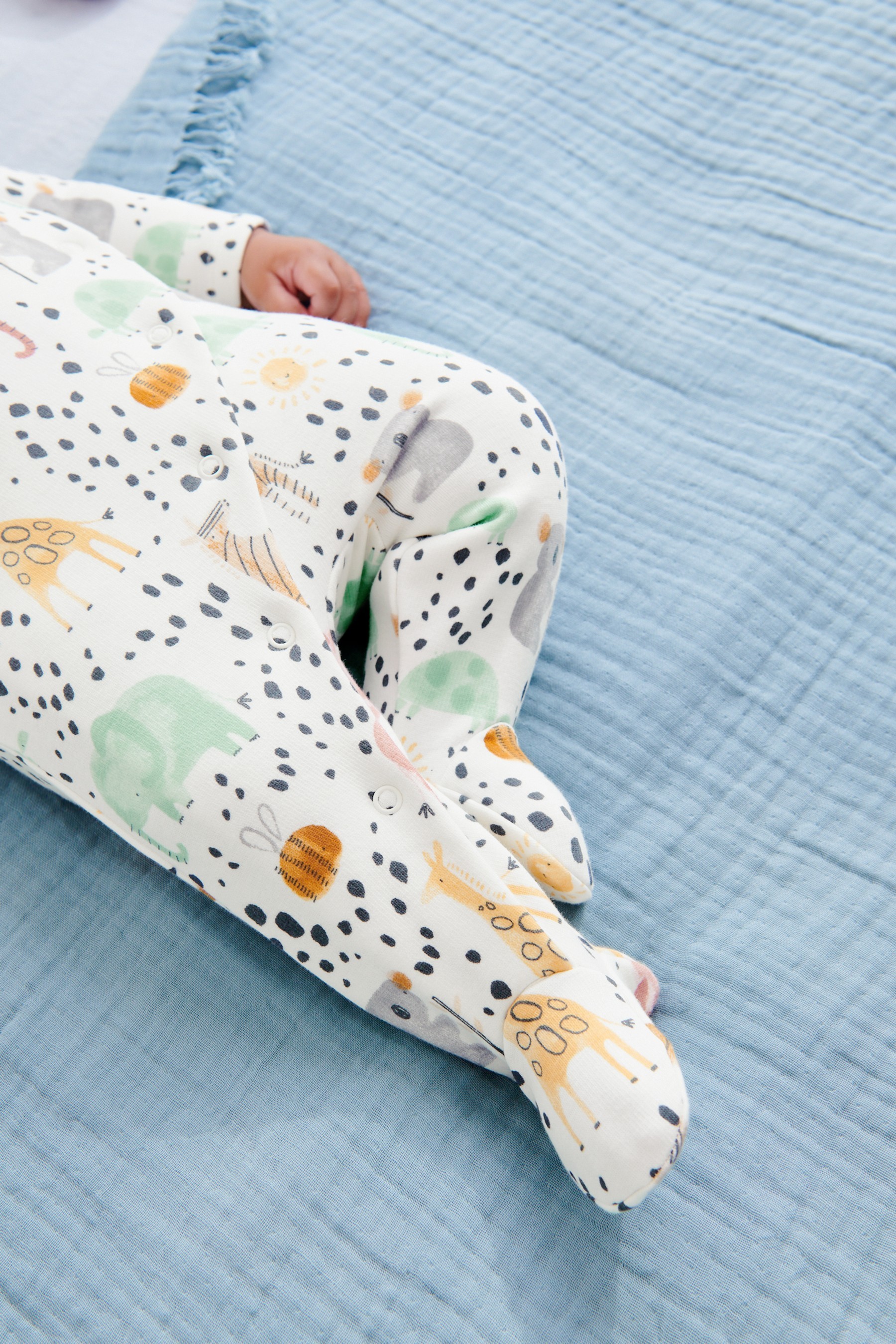 Fleece Lined Baby Sleepsuit (0mths-2yrs)