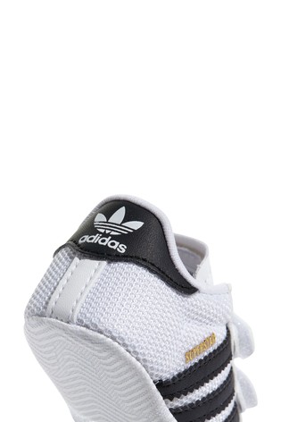 حذاء رياضي Superstar للأطفال من adidas Originals