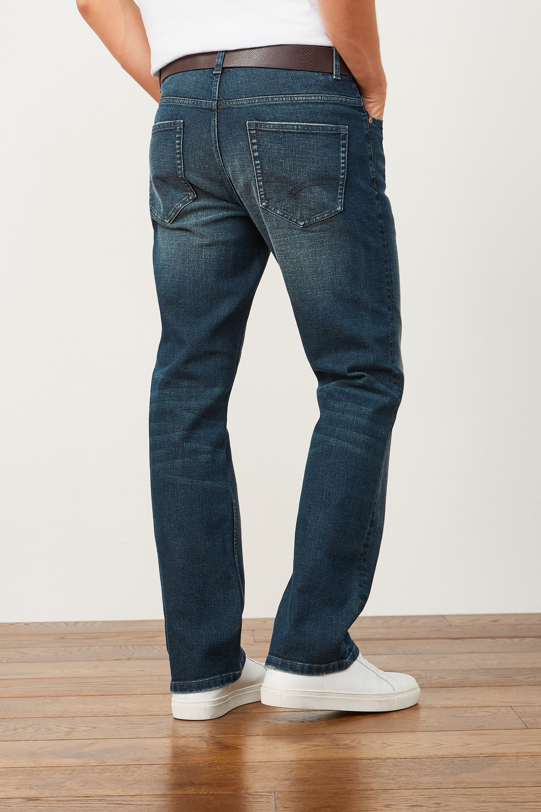 T59-207s Bootcut Fit