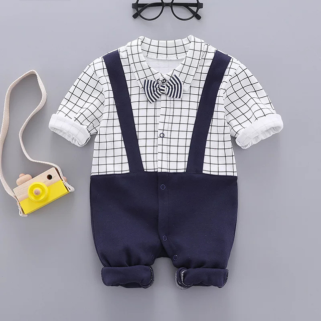 Baby check one-piece clothing children's clothing casual wear out boy baby autumn and winter cartoon clothing set