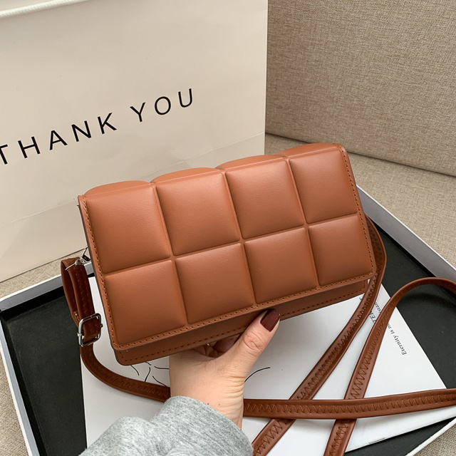 Women Bag 2022 New Female Literary One Shoulder Bag Minority Design Cross Body Bag Trend Women Fashion Bag Fashion Bag