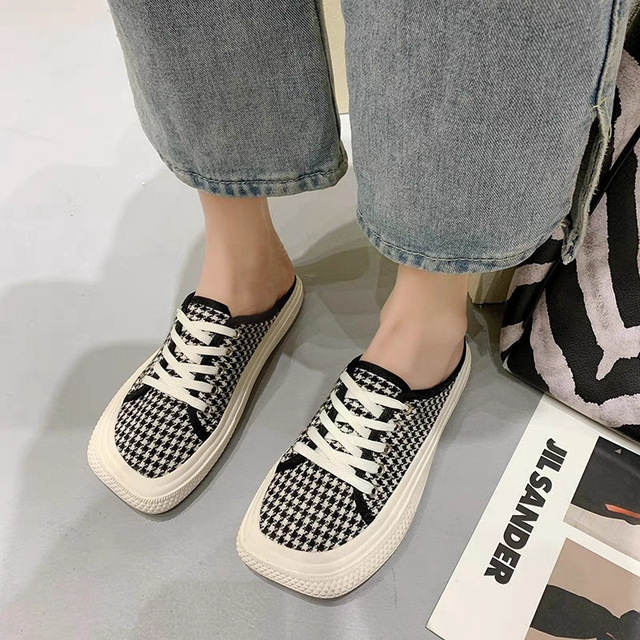 Canvas sandals and slippers women 2022 new style baotou back blank loafers students leisure one pedal square toe flat shoes