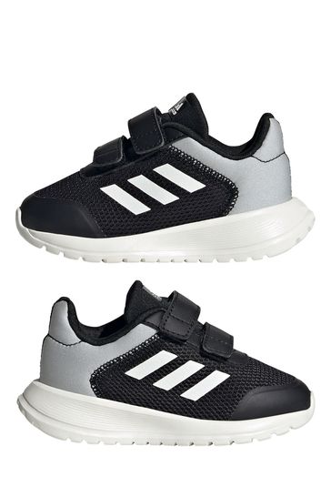 حذاء رياضي أسود للأطفال الصغار Tensaur Run من adidas