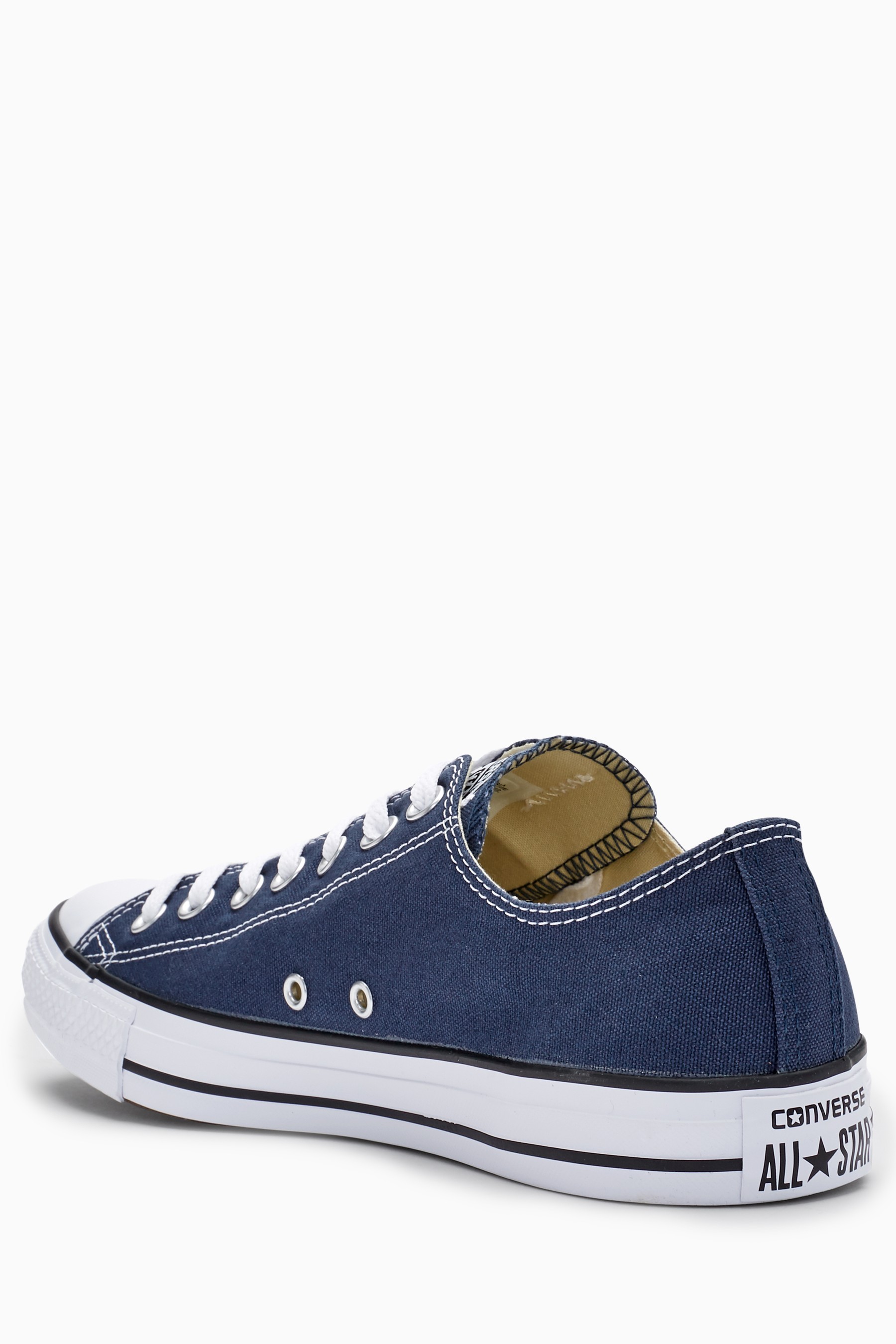 حذاء رياضي Chuck Taylor Ox من كونفرس