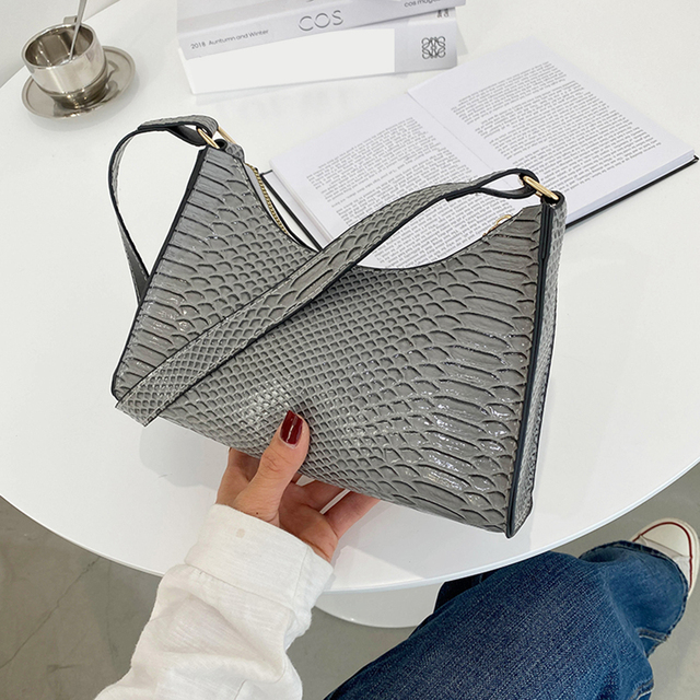 Fashion Snake Print Leather Underarm Shoulder Bags Women Handbag Clutch Quality Luxury Brand Purses Designer Crossbody Bags