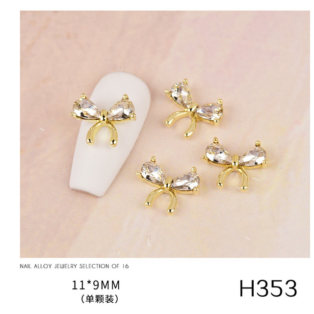 3pcs new nail art butterfly combined with gold jewelry hollow metal love rhinestone super flash butterfly nail decoration drill