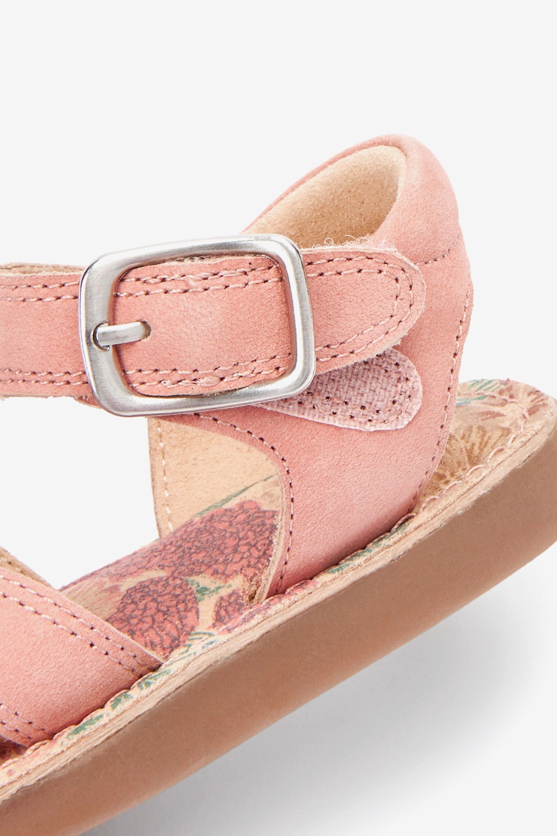 Little Luxe™ Sandals Standard Fit (F)