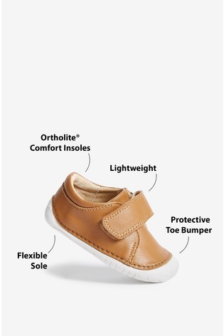 Crawler Shoes Standard Fit (F)