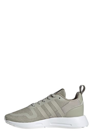 حذاء رياضي دانتيل رمادي Multix Youth من adidas Originals