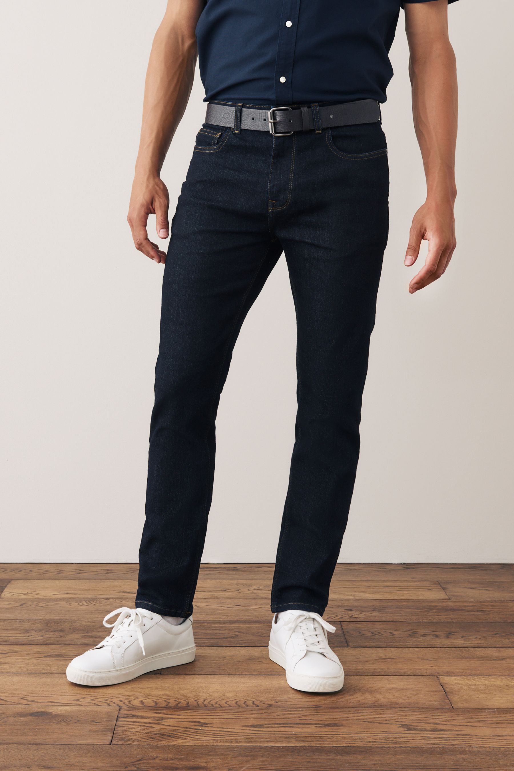 Belted Jeans Slim Fit