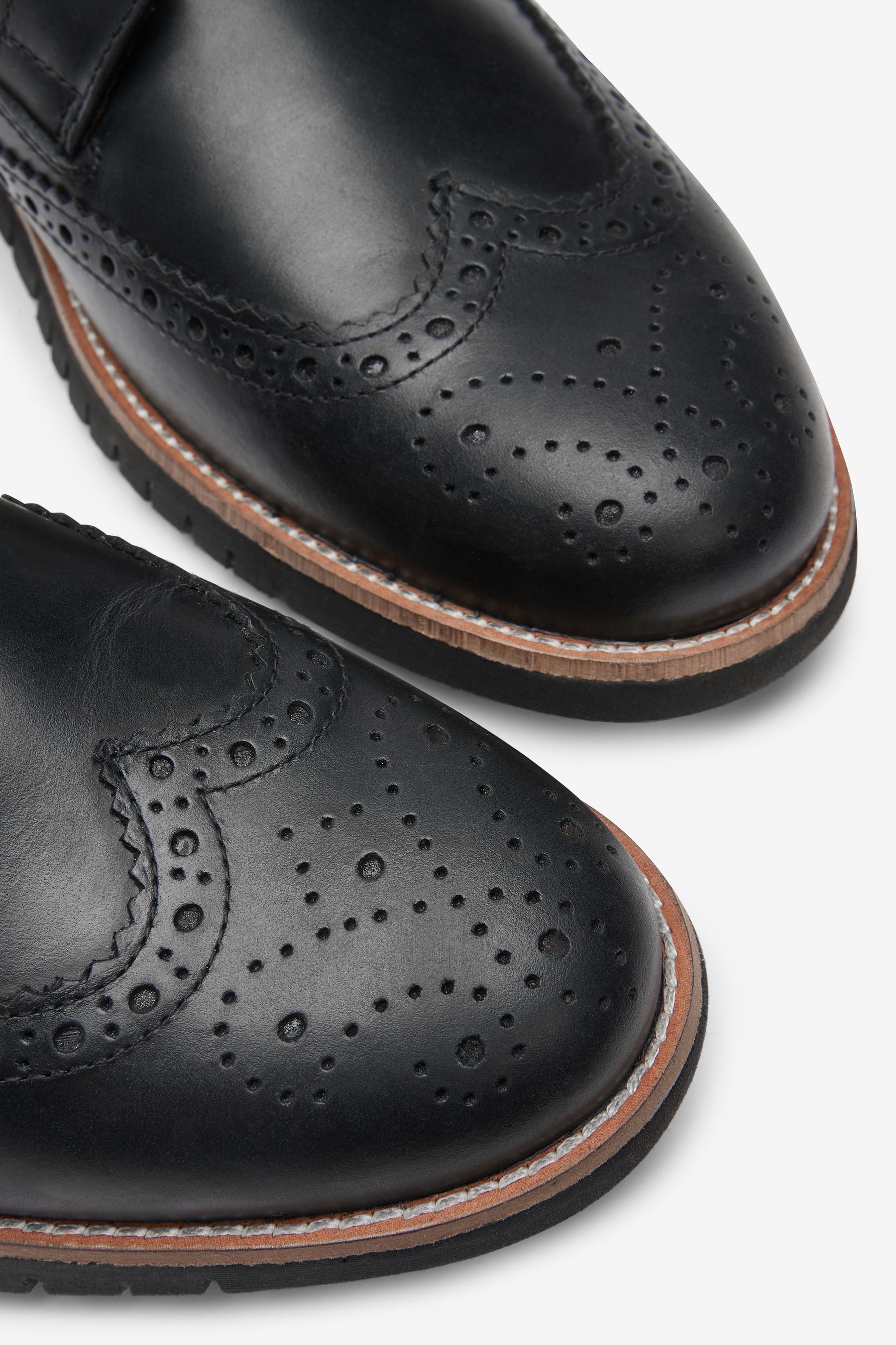 Leather Motion Flex Brogue Shoes