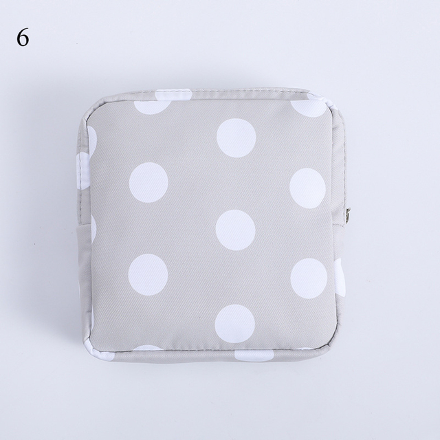 Women Portable Sanitary Napkin Storage Bag Cotton Travel Makeup Bag Printed Literary Zipper Purse Sundries Cosmetic Organizer