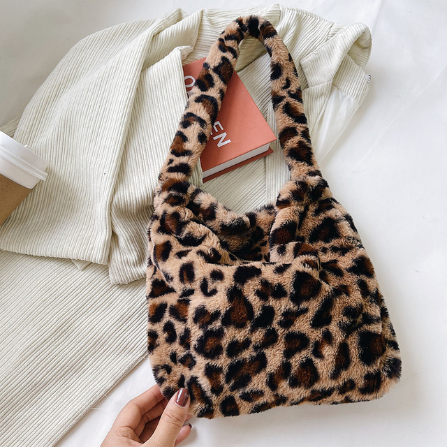 2021 Women Leopard Print Open Pocket Shoulder Bags Winter Warm Soft Plush Bucket Bags Female Large Capacity Furry Shopping Bag